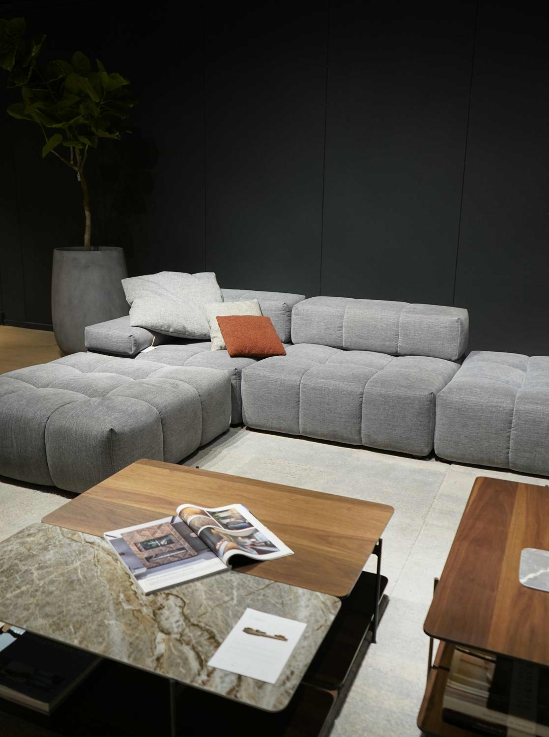 cobble sofa - dua coffee table